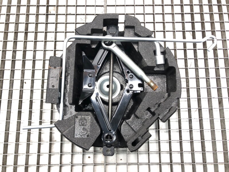 Sada náradia zdvihák Subaru Legacy IV (BL) 2003 - 2015