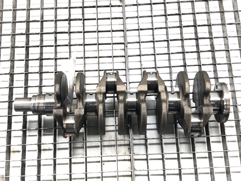 Hriadeľ kľukový Ford Focus III Turnier 2010 - 2022 XWDA