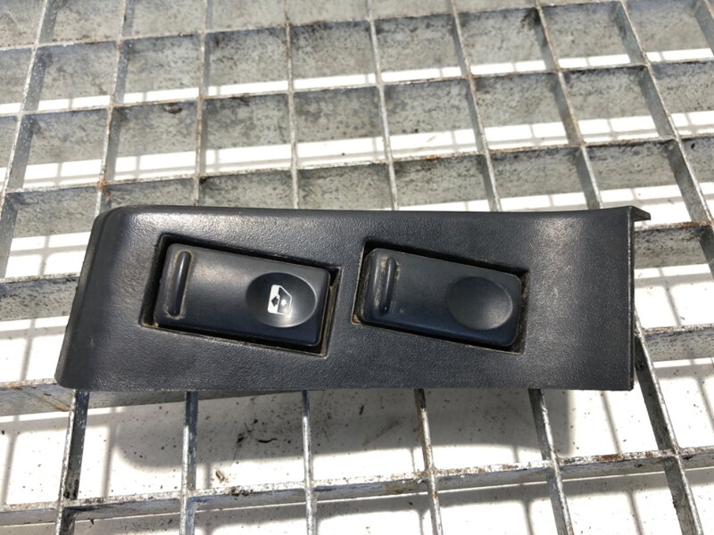 Ovládanie okien Renault Master II (FD) 1998 - 2022 7700351693D