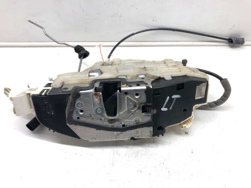 Zámok dverí ľavý zadný Mercedes-benz Class S (W221) 2005 - 2013 A2217300735