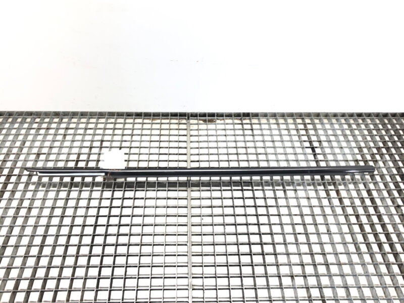 Lišta stieracia predná pravá Mercedes-benz Class S (W221) 2005 - 2013