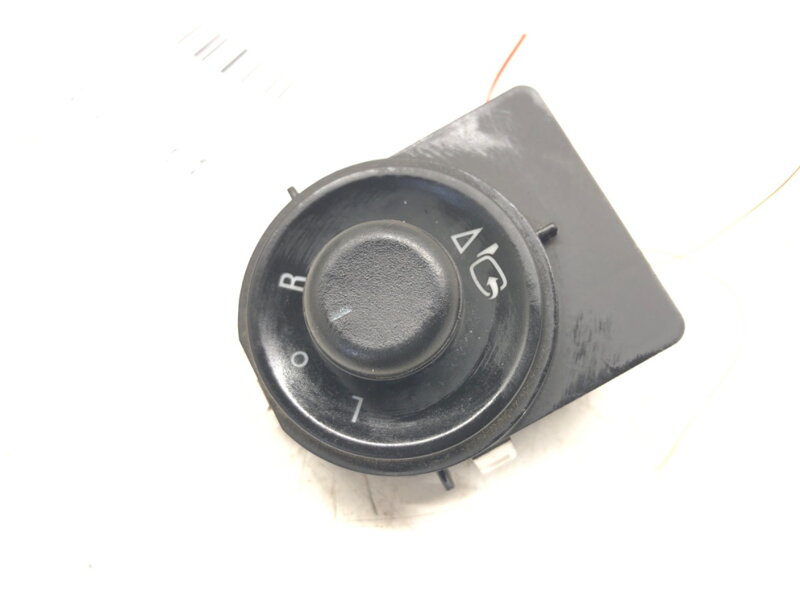 Prepínač regulácie zrkadiel Opel Zafira Tourer C (P12) 2011 - 2022 13408438