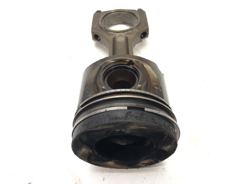 Piest S ojnicou BMW 3 Kabriolet (E93) 2006 - 2013 M57D30