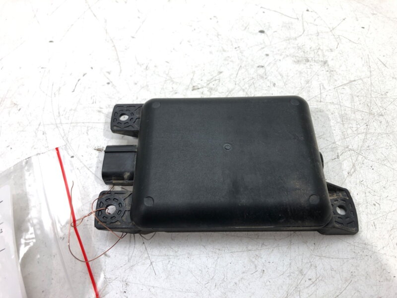 Snímač mŕtveho poľa pravý Mazda CX-5 (KE, GH) 2011 - 2017 KA1F-67Y90C