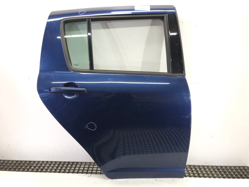 Dvere pravé zadné Suzuki Swift III (MZ, EZ) 2005 - 2022
