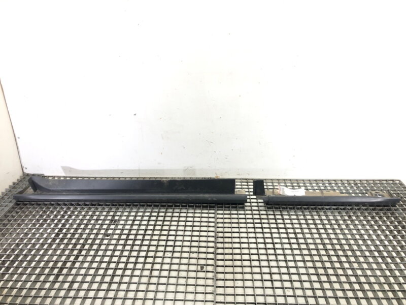 Lišta prahová ľavá Ford Transit Courier B460 2014 - 2022