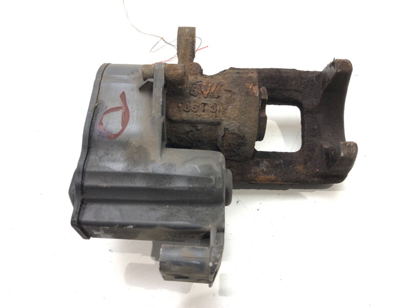 Brzdový strmeň pravý zadný Peugeot 308 II (LB_, LP_, LW_, LH_, L3_) 2013 - 2021