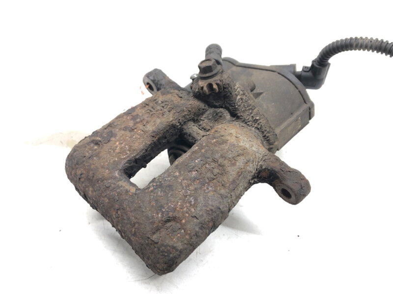 Brzdový strmeň pravý zadný VW Tiguan (5N_) 2007 - 2018