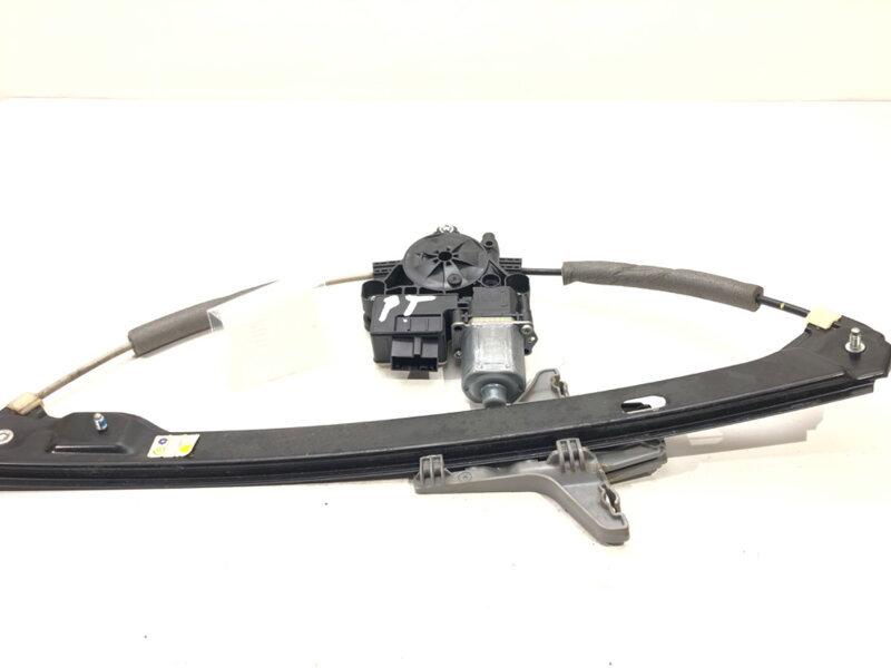 Sťahovačka okna pravá zadná Skoda Superb III (3V3) 2015 - 2022