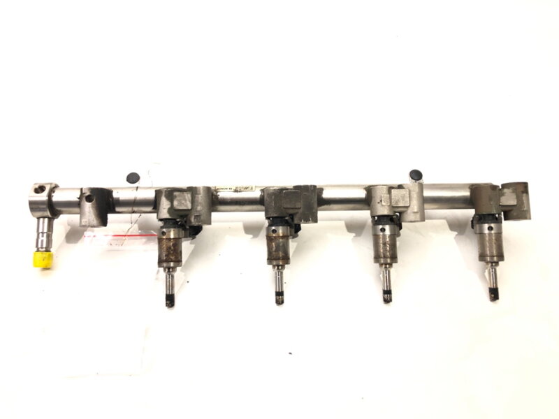Vstrekovacia rampa Volvo V70 III (135) 2007 - 2016 BB5E-9F797-BC BB5E-9F593-BA