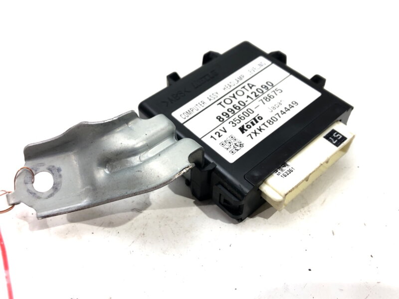 Riadiaca jednotka svetiel Toyota Auris (_E15_) 2006 - 2012 89960-12090