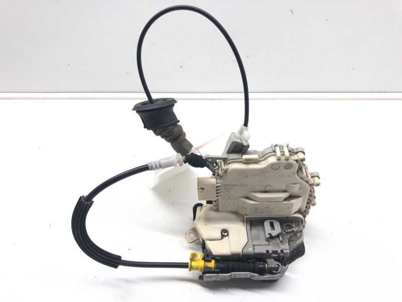 Zámok dverí ľavý zadný Audi A5 (8T3) 2007 - 2017