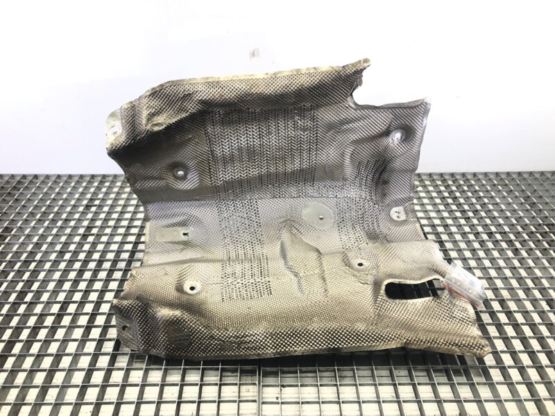 Kryt tepelná Audi A8 D4 (4H2, 4H8, 4HC, 4HL) 2009 - 2018 4H0825661C