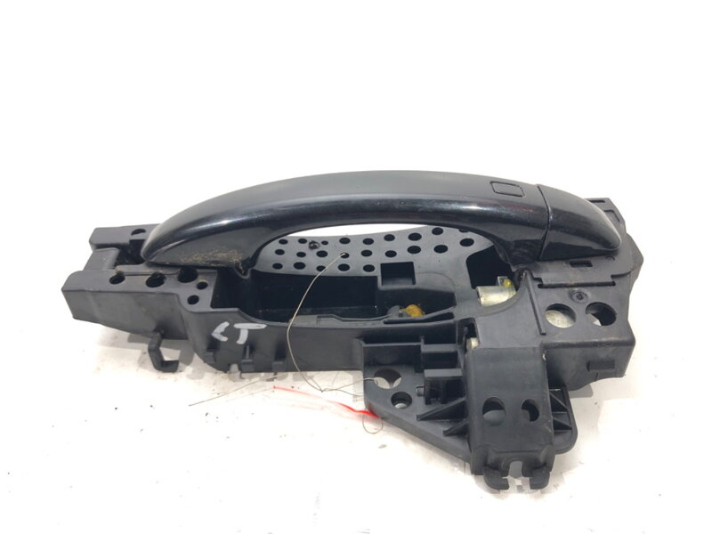 Kľučka vonkajšia ľavá zadná Audi A4 B8 Avant (8K5) 2007 - 2015