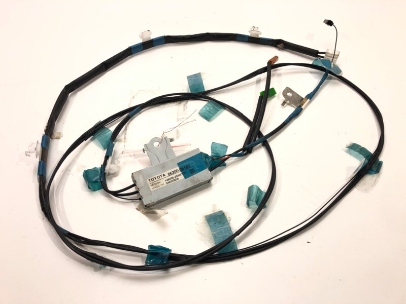 Zosilňovač anténny Toyota Avensis Sedan (_T27_) 2008 - 2018 86300-05180