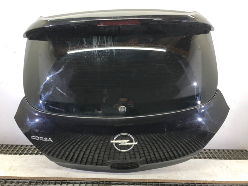 Veko batožinového priestoru kufor zadný Opel Corsa D (S07) 2006 - 2014