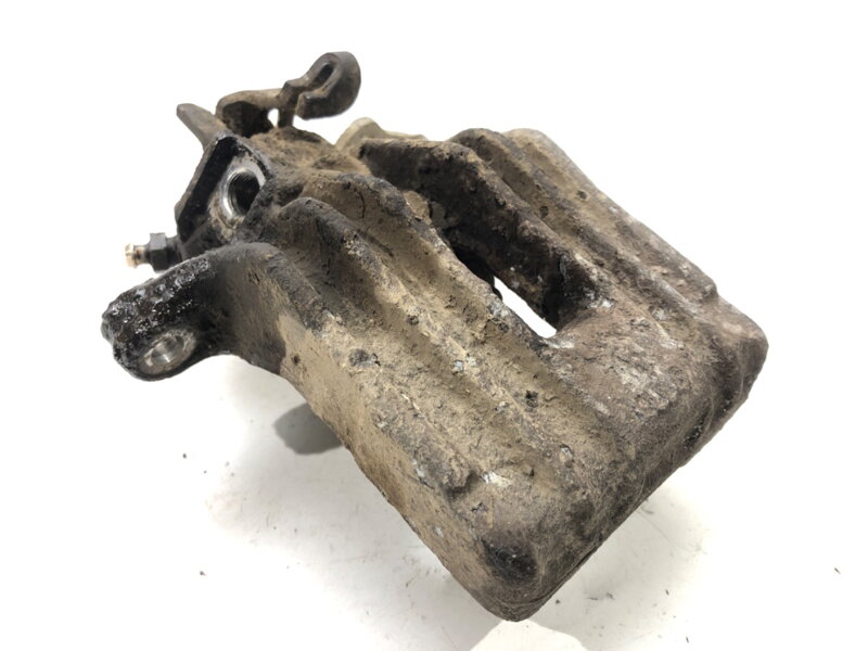 Brzdový strmeň ľavý zadný VW Golf IV (1J1) 1997 - 2008