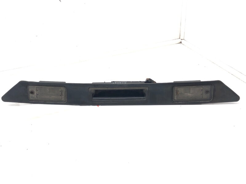 Kľučka veka batožinového priestoru zadná Audi A6 C6 Avant (4F5) 2004 - 2011 8P4827574