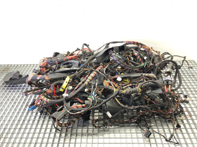 Kabeláž interiéru BMW 7 (F01, F02, F03, F04) 2008 - 2015