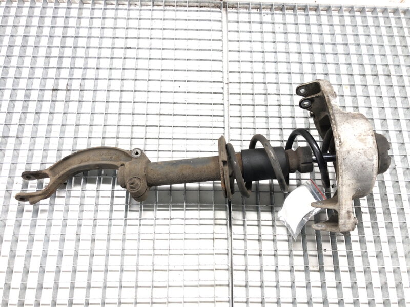 Tlmič pravý predný S pružinou Audi A4 B8 Avant (8K5) 2007 - 2015