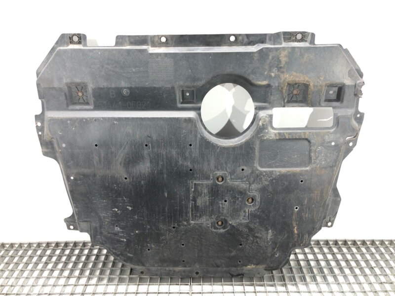 Kryt POD motor plastová Toyota Auris Kombi (_E18_) 2013 - 2018 51441-0F021