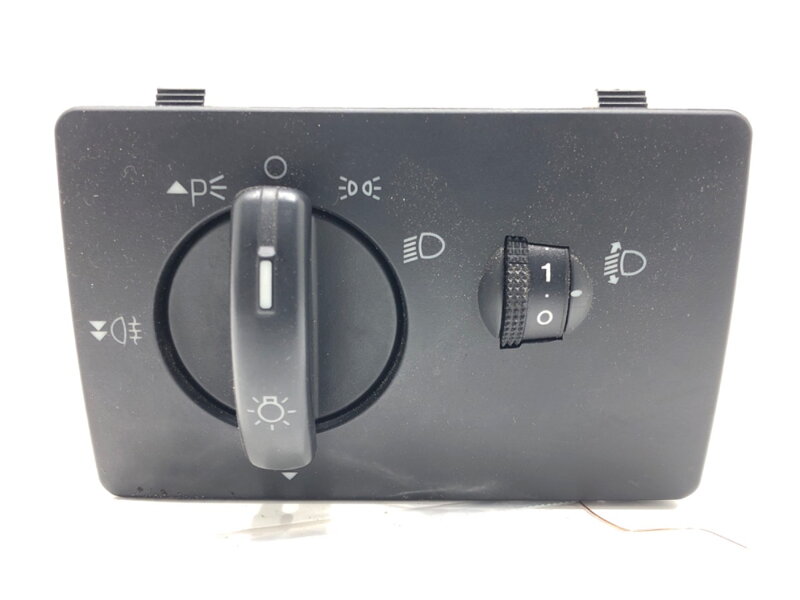 Spínač svetiel Ford Focus II (DA_, HCP, DP) 2004 - 2013 7M5T13A024LA