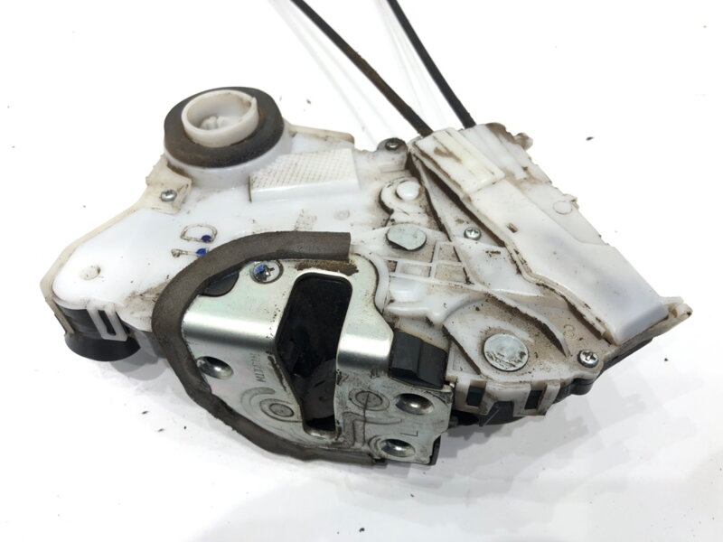 Zámok dverí ľavý predný Toyota Yaris (_P13_) 2010 - 2022