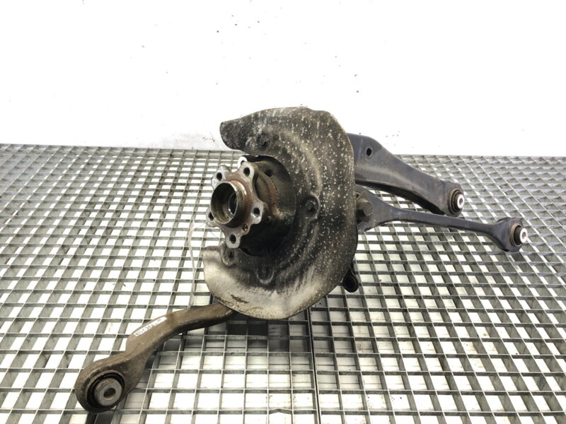 Otoč zadná pravá ramená BMW X3 (G01, F97) 2017 - 2022 6869788 6871504