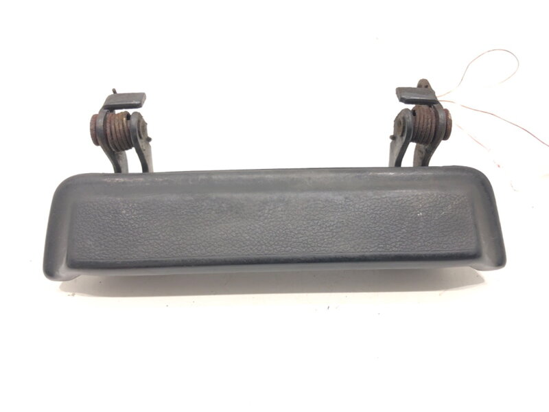 Kľučka vonkajšia ľavá predná Mitsubishi Pajero I (L04_G, L14_G) 1982 - 1991