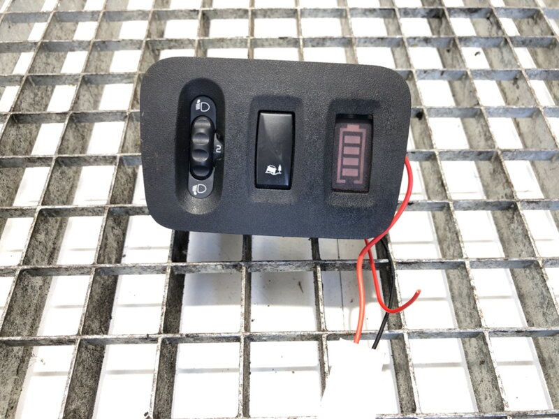 Prepínač regulácie svetiel Renault Master III (FV) 2010 - 2022 684950001R