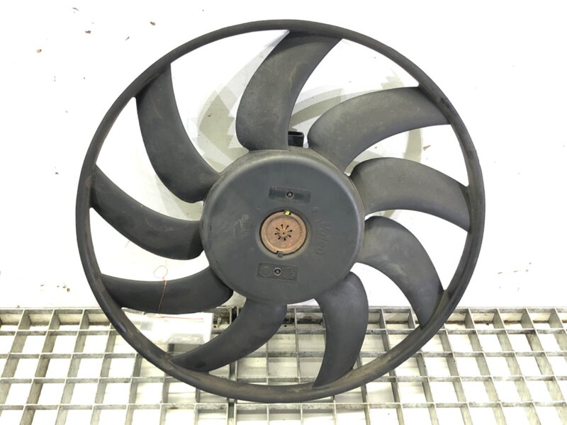 Ventilátor chladiča Audi Q5 (8RB) 2008 - 2017 993454J-D