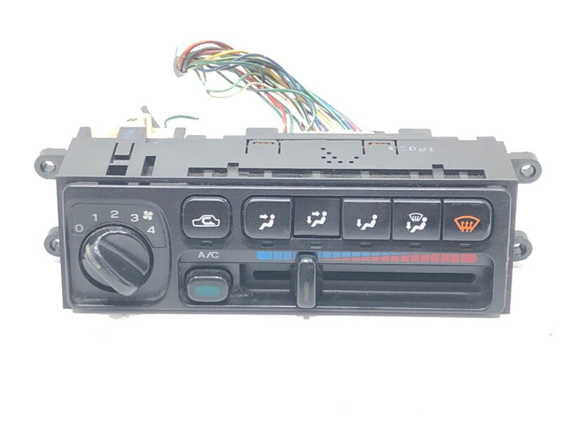 Panel ovládania ventilácie Subaru Legacy II (BD) 1994 - 1999