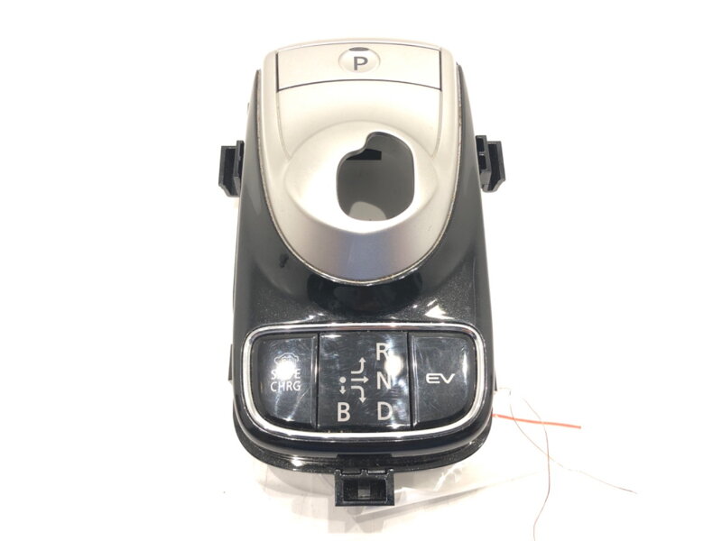 Rámček zmeny prevodov Mitsubishi Outlander III (GG_W, GF_W, ZJ, ZL, ZK) 2010 - 2022