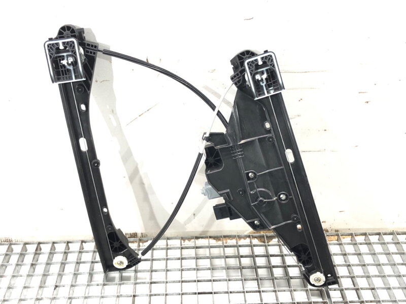 Sťahovačka okna pravá predná Citroen C4 III (BA_, BB_, BC_) 2020 - 2022 9832821580