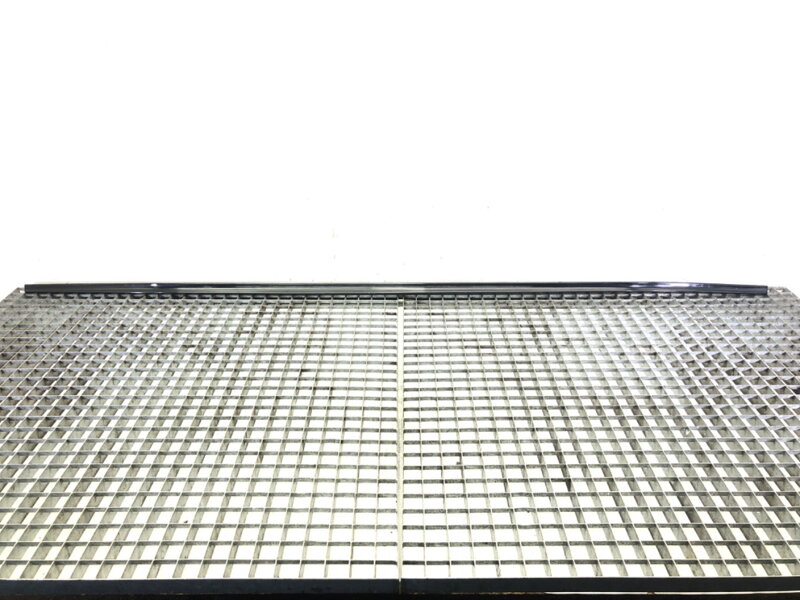 Lišta prahová pravá VW Golf VII (5G1, BQ1, BE1, BE2) 2012 - 2022