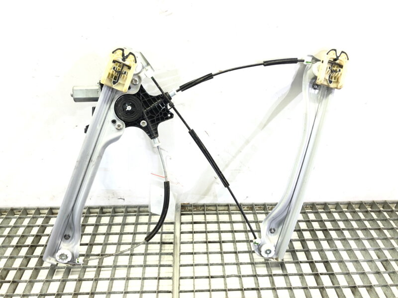 Sťahovačka okna ľavá predná Opel Insignia B Sports Tourer (Z18) 2017 - 2022