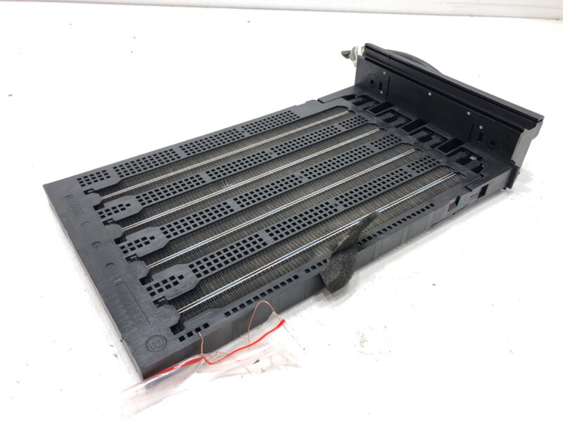 Radiátor kúrenia elektrická BMW 5 Touring (F11) 2009 - 2017 9163371