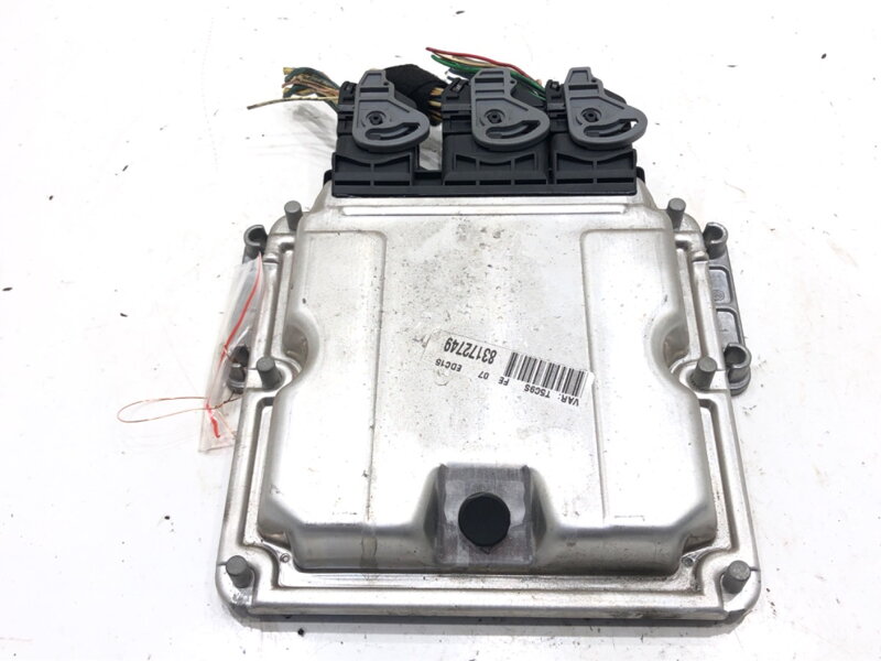 Riadiaca jednotka motora Peugeot 307 (3A/C) 2000 - 2012 9647472780