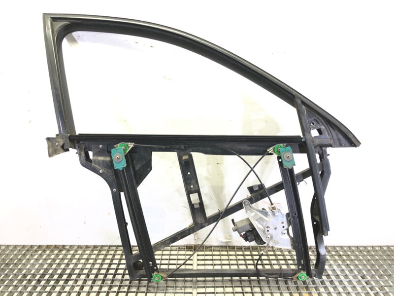 Sťahovačka okna pravá predná Audi A6 C5 (4B2) 1997 - 2005 1101013169
