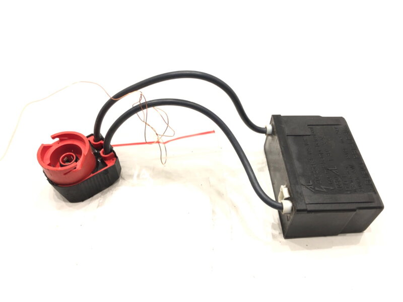 Štartér cievka xenón VW Bora Variant (1J6) 1999 - 2005 1307329054