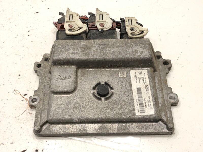 Riadiaca jednotka motora Citroen C-elysee (DD_) 2012 - 2022 9817868880