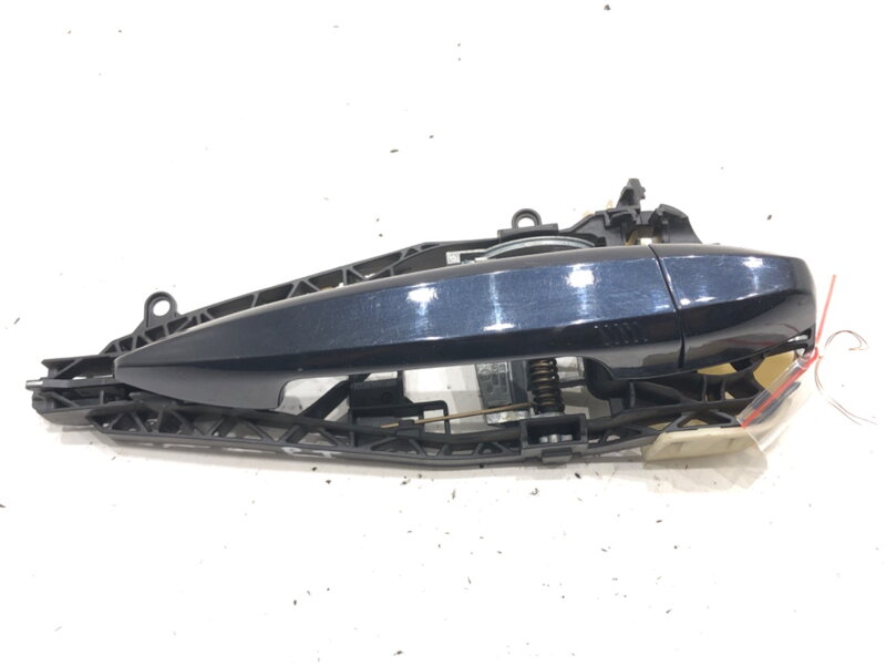 Kľučka vonkajšia pravá zadná BMW X6 (F16, F86) 2014 - 2019 7384808