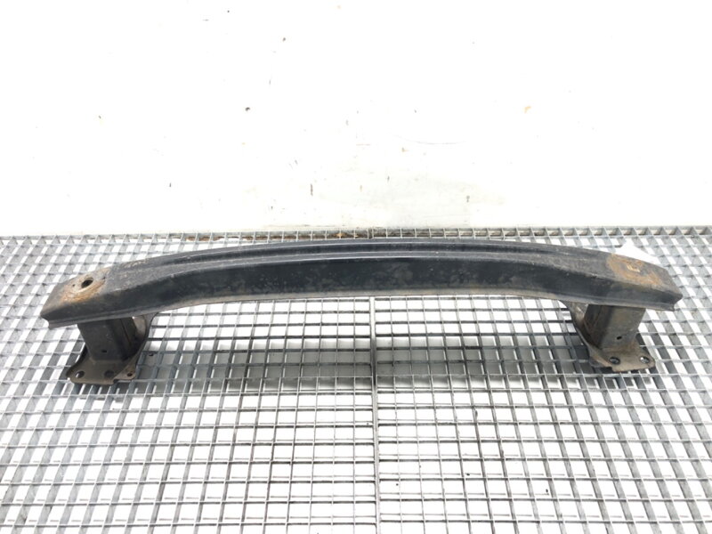 Výstuha nárazníka predná VW Caddy III (2KA, 2KH, 2CA, 2CH) 2004 - 2015