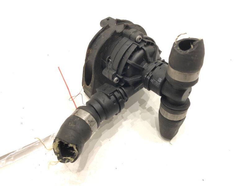 Prídavná vodná pumpa Mini Mini (F56) 2013 - 2022 9470972