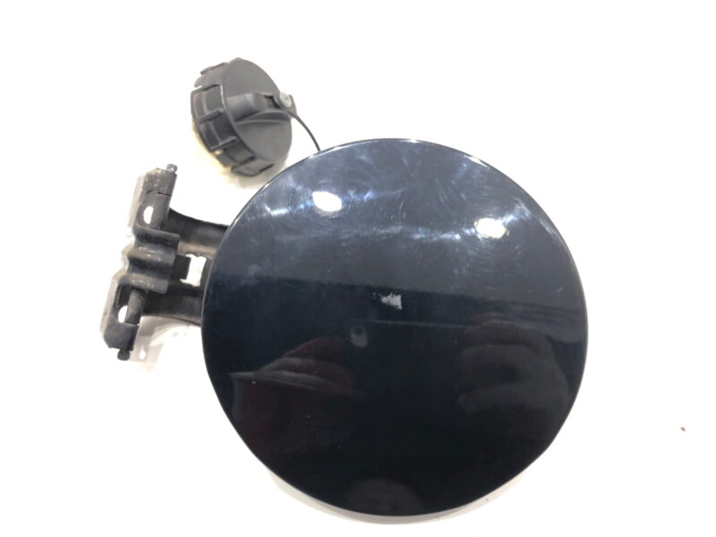 Dvierka palivovej nádrže Mitsubishi Lancer Viii (CY_A, CZ_A) 2007 - 2022