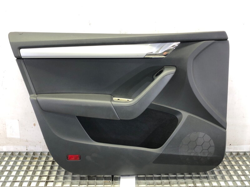 Tapacír dverí ľavý predný Skoda Octavia III Combi (5E5, 5E6) 2012 - 2022