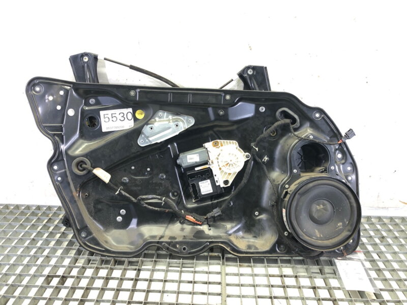 Sťahovačka okna ľavá predná VW Passat B6 Variant (3C5) 2005 - 2011 1K0959793H