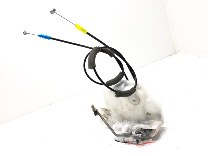 Zámok dverí pravý predný Mitsubishi Mirage / Space Star VI Liftback (A0_A) 2012 - 2022 5715A924S