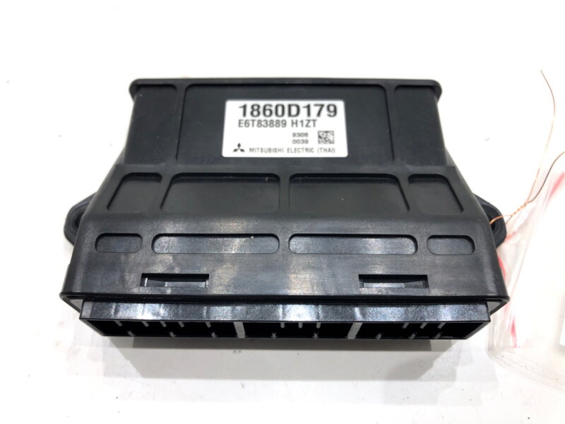Modul riadiaca jednotka počítač Mitsubishi Mirage / Space Star VI Liftback (A0_A) 2012 - 2022 1860D179