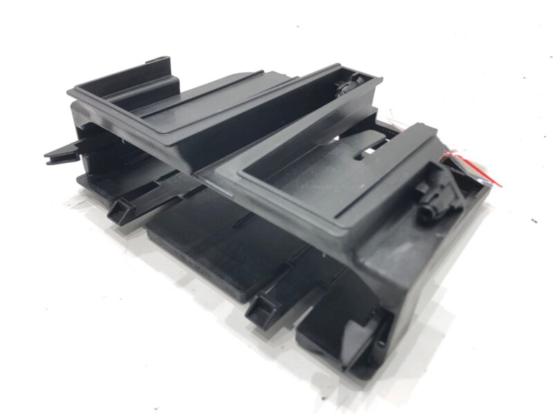 Uchytenie riadiacej jednotky BMW 3 Touring (F31) 2012 - 2019 8507703